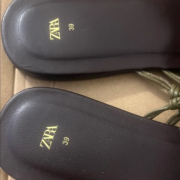 ZARA Olive Braided Slide Sandals - Black Footbed - Picture 4 of 4